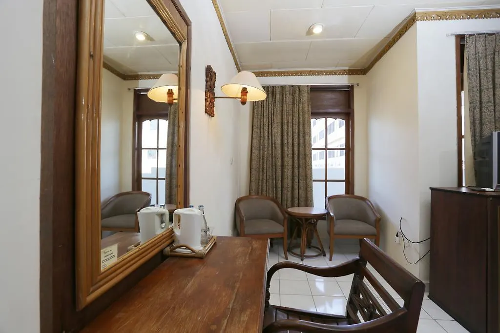 Guest house Reddoorz Near Seminyak Beach